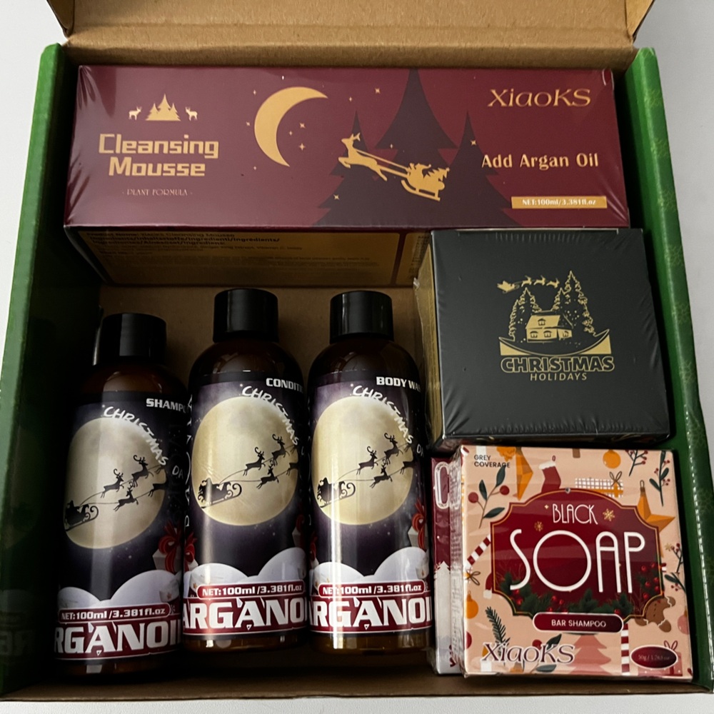 7 Pc. Holiday Gift Box with Organo Body Wash & Argan Cleansing Mousse & More